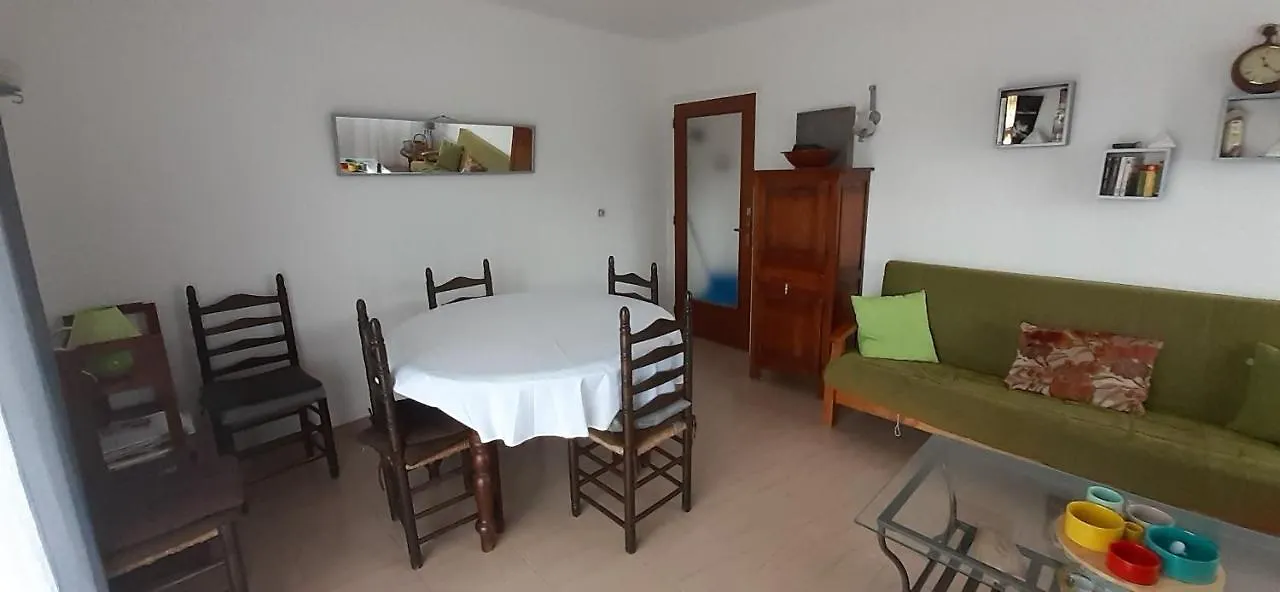 Grifeu Apartment Llanca
